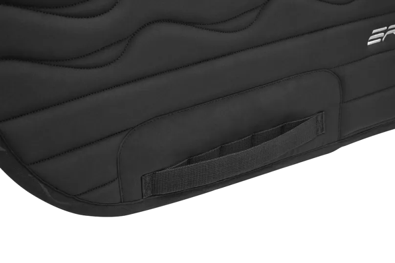 tapis_de_selle_dressage_noir_02.webp